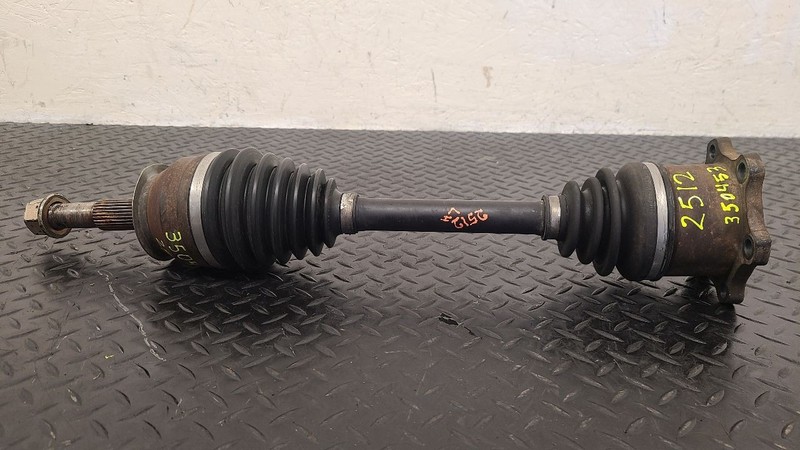 04-15 Nissan Titan Front Axle Shaft OEM 39100-7S000