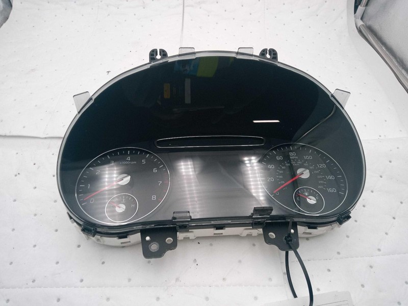 2019 KIA SORENTO Speedometer Gauge OEM Grey 2.4L 94021C6BA0 92K Miles