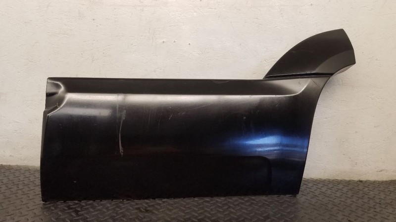 99-00 Cadillac Escalade Rear Left Driver Door Lower Molding Black OEM 88891615