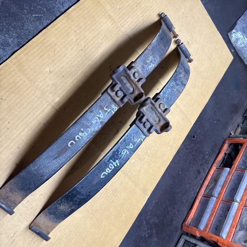 1981 Vintage SnowmobileArctic Cat Jag 4000 Ski Leaf Springs