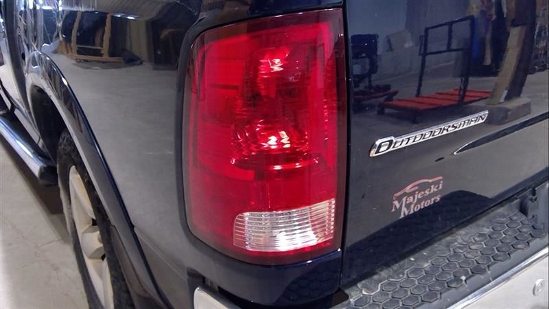 Driver Tail Light Classic Style 5 Lug Wheel Fits 09-20 DODGE 1500 PICKUP 3154159