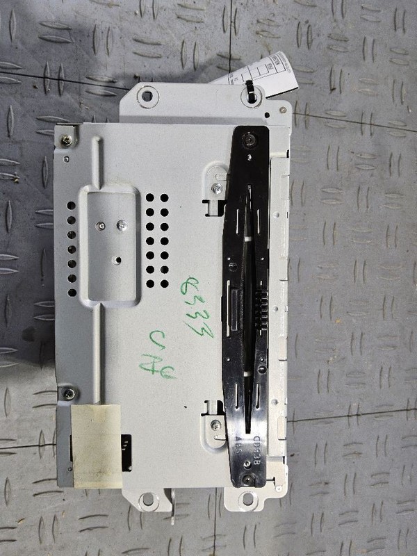 2010 Ford Fusion Radio Receiver AM FM CD MP3 ID 9E5T-19C157-AA or AB