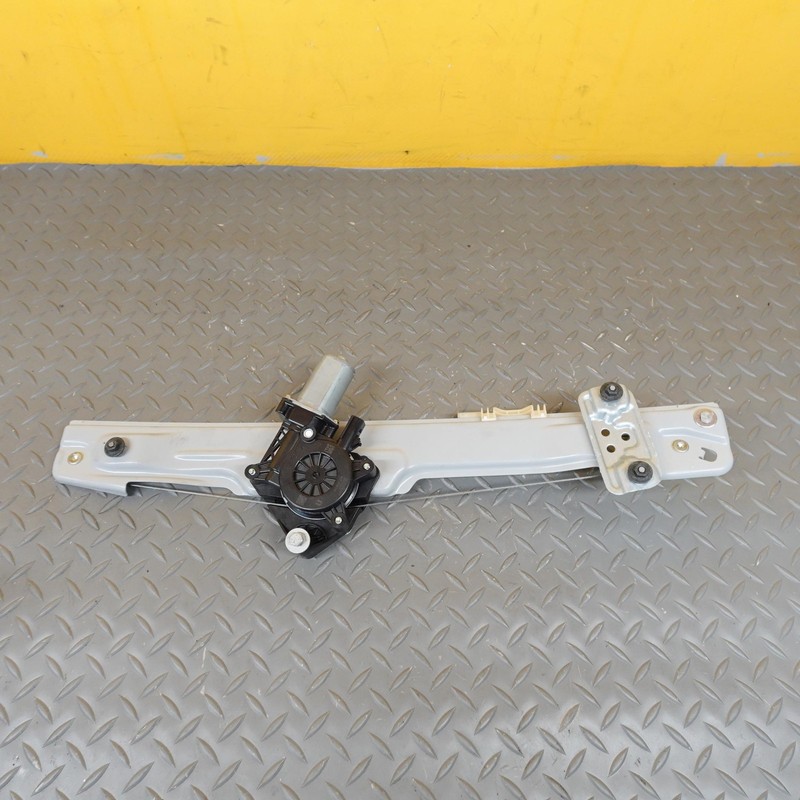 2017-2023 CHEVROLET BOLT EV FRONT RIGHT DOOR WINDOW REGULATOR W/ MOTOR 42582713
