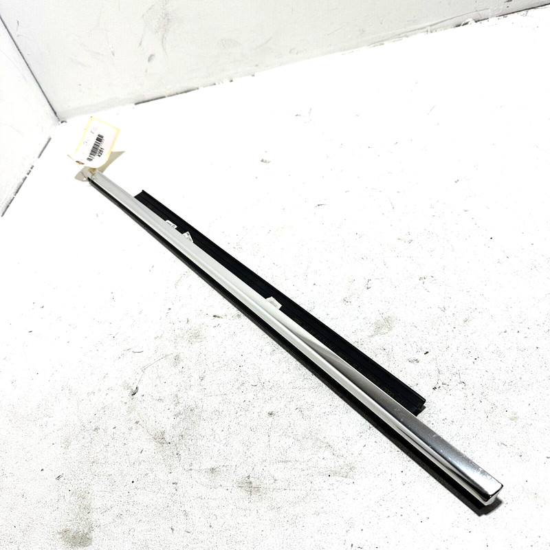 2015 - 2018 AUDI Q3 REAR LEFT DRIVER SIDE DOOR WINDOW BELT MOLDING OEM