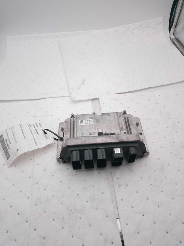 2019 BMW X2 Engine Control Module ECM OEM 12148489653 133k Grey