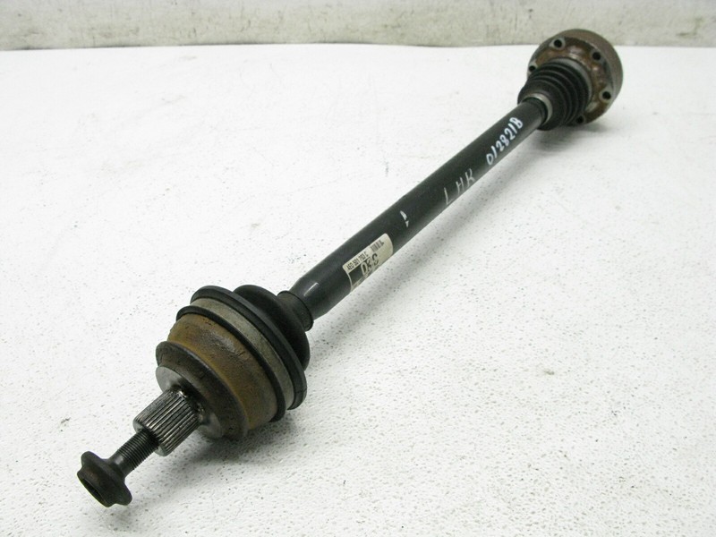 03-06 AUDI D3 A8 A8L 4.2L AXLE SHAFT DRIVER LEFT or RIGHT REAR OEM 012821B L