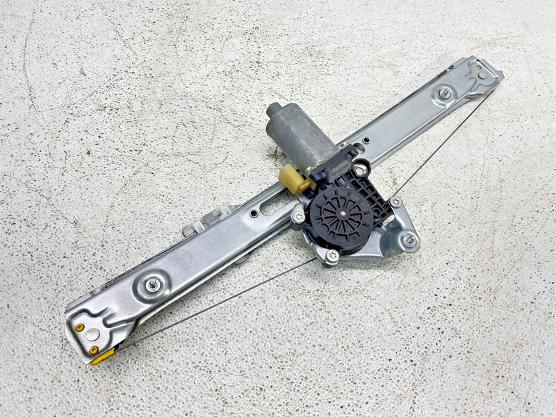 98-05 BMW E46 3 Series 4-Door Rear Left Driver Side Window Regulator Motor OEM✅