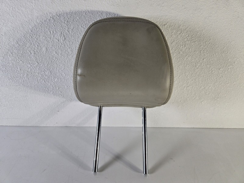 2014 2020 Infiniti Q Q50 Left Driver Side Front Seat Headrest Head Rest OEM
