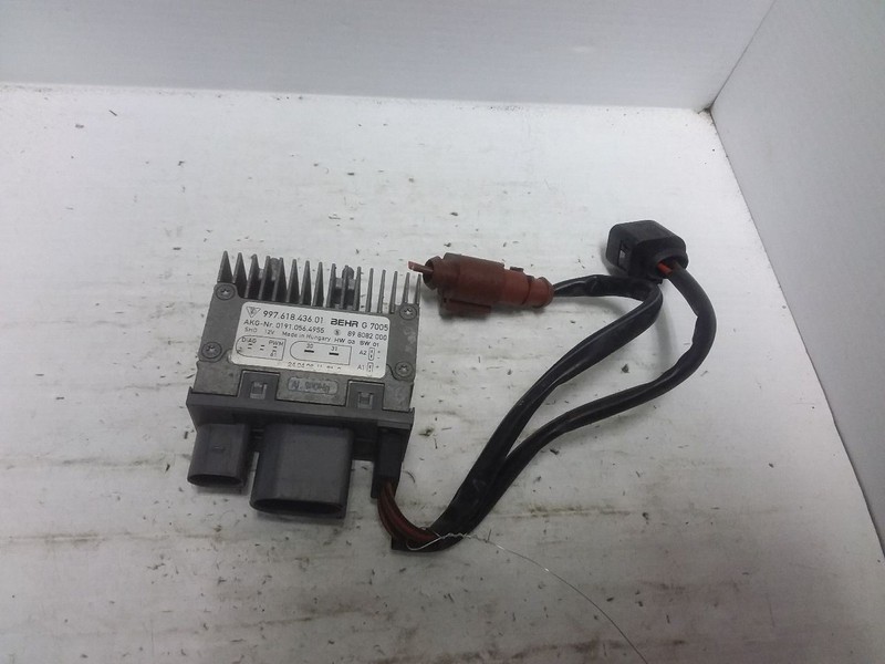 Cooling Fan Control Module Fits 06-13 PORSCHE 911 99761843601