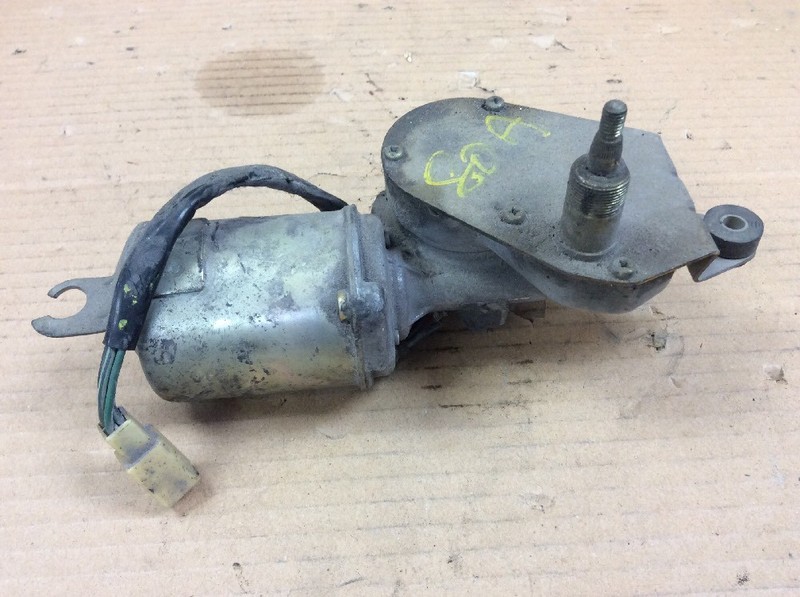 76 77 78 79 80 81 Accord 3DR Hatchback Rear Wiper Motor AssemblyUsed OEM