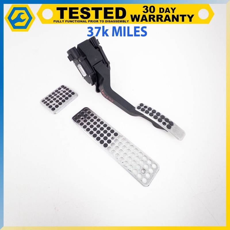05-19 ASTON MARTIN DB9 DBS VANTAGE GAS PEDAL ACCELERATOR W/ BRAKE PEDAL PAD OEM