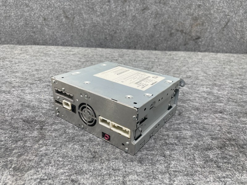 INFINITI Q50 Q60 2014-2019 OEM AM FM CD PLAYER RADIO STEREO HEADUNIT ASSEMBLY