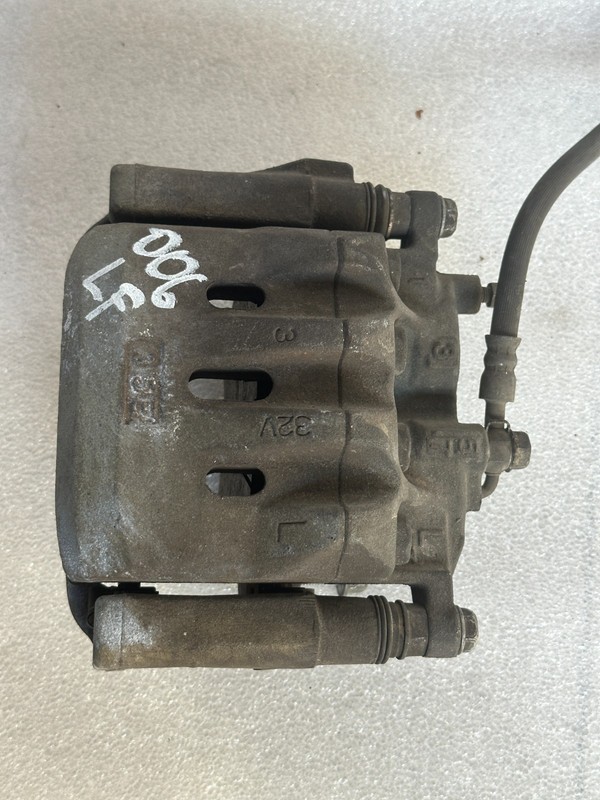 2002-2010 Lexus Sc430 4.3L Rwd At Front Left Driver Brake Caliper 47750-30430