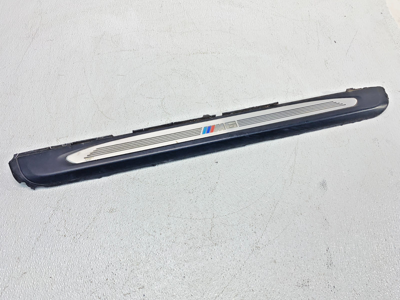 04-10 BMW E63 E64 M6 Left Driver Side Illuminated Door Entrance Sill Trim OEM✅