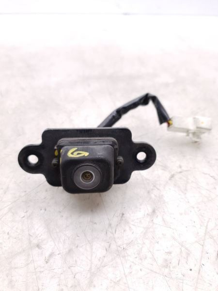 03 04 05 06 LEXUS LS430 REAR LID MOUNTED CAMERAASSEMBLY