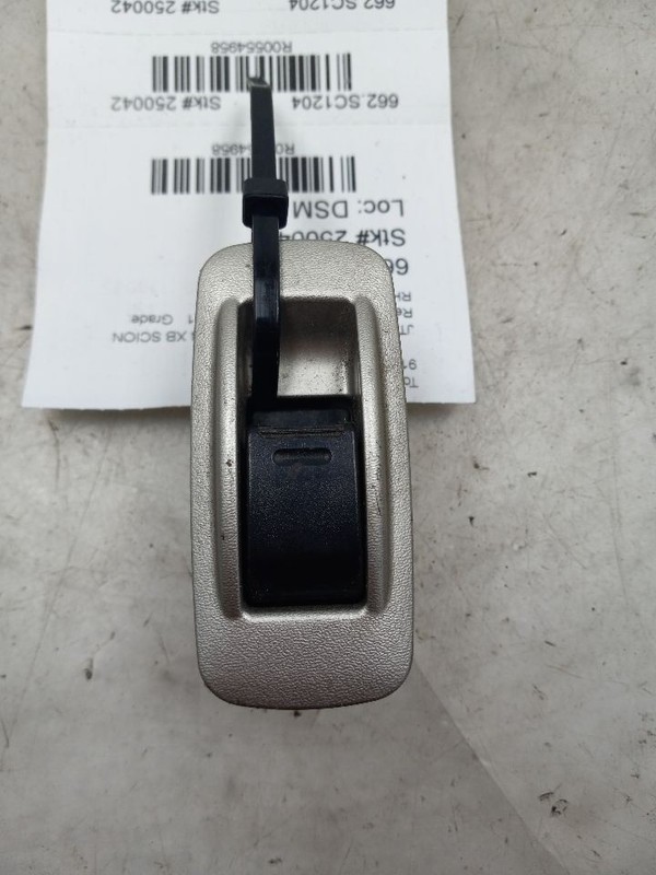 04 SCION XB REAR PASSENGER RIGHT WINDOW SWITCH