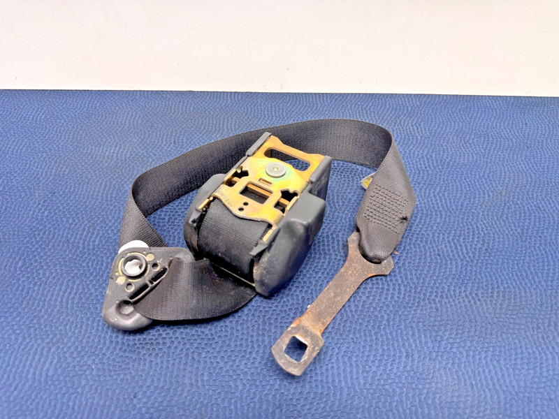 85-91 BMW E30 325e Sedan Front Right Passenger Side Sedan Seat Upper Belt OEM