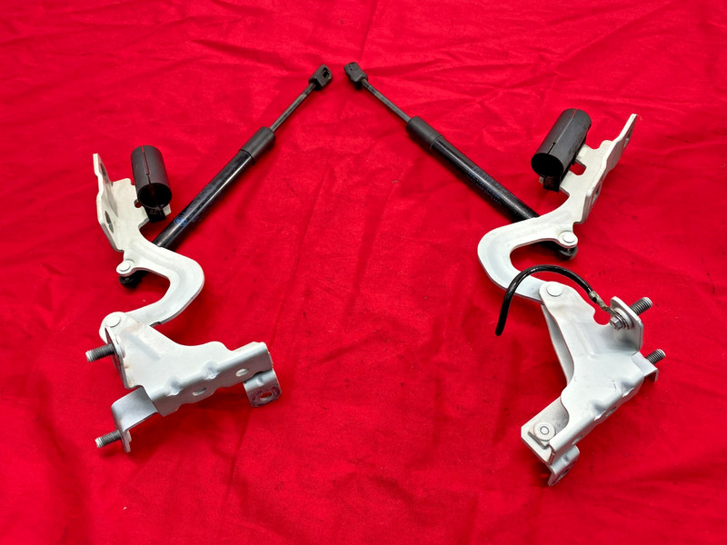 BMW F06 F10 F12 5/6 Series Front Left & Right Hood Bonnet Hinge Support OEM✅