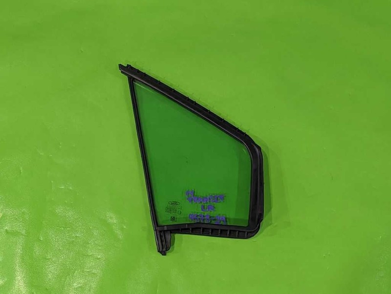14-23 TRANSIT CONNECT DRIVER LEFT FRONT VENT GLASS OEM 4573-29