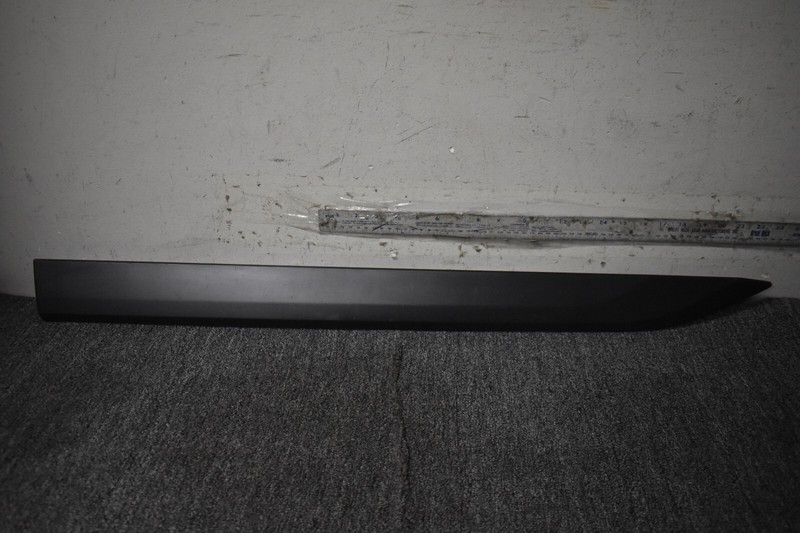 SUBARU LEFT SIDE DOOR MOLDING FACTORY OEM