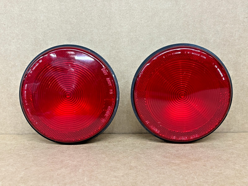 ⭐NICE! 1984-1990 CHEVROLET CORVETTE RIGHT PASSEGNER SIDE TAILLIGHT TAILLAMP OEM