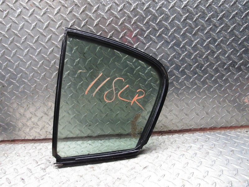 2007-2008 INFINITI G35 LEFT DRIVER REAR DOOR VENT WINDOW GLASS