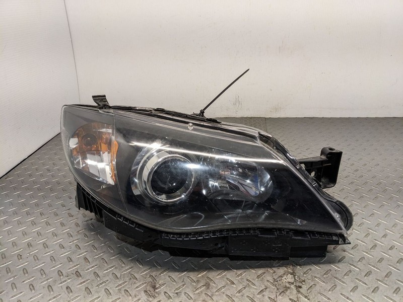 Passenger Right Headlight Halogen Fits 08-11 IMPREZA 1140944