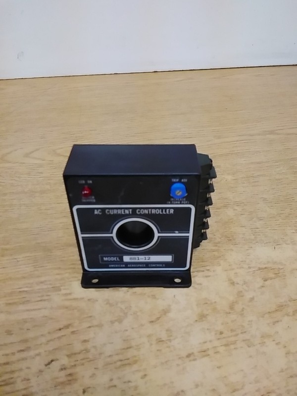 American Aerospace Controls AC Current Controller 881-12