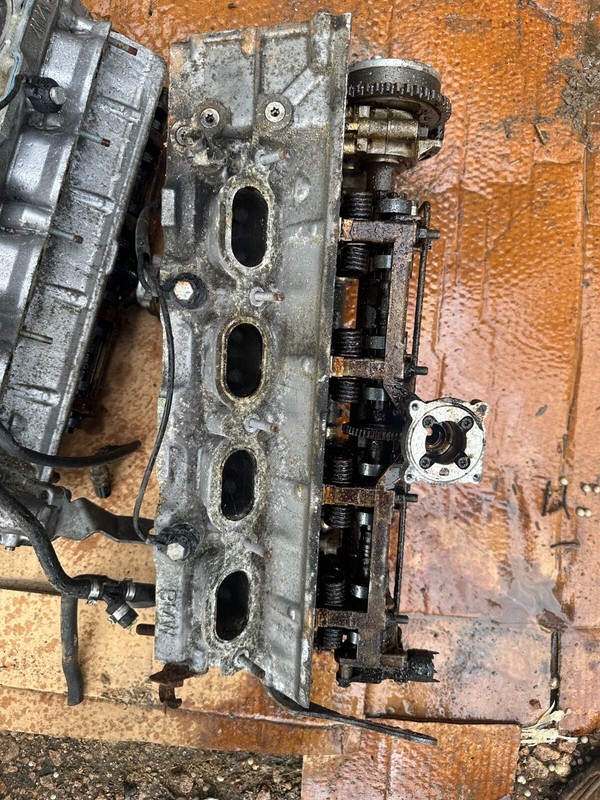 06-10 BMW 750I 550I 650I 4.8 OEM ENGINE CYLINDER HEAD ASSEMBLY - RH PASS SIDE
