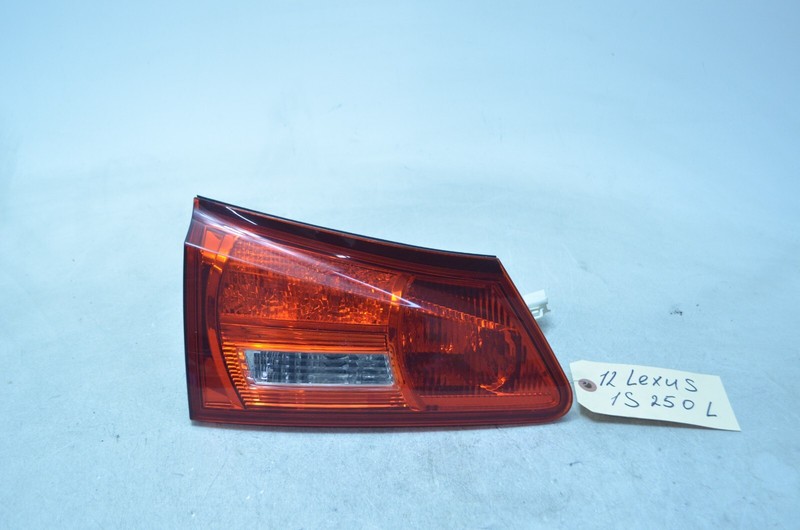 06-08 LEXUS IS250 IS350 REAR LEFT DRIVER SIDE INNER TAIL LIGHT LAMP OEM