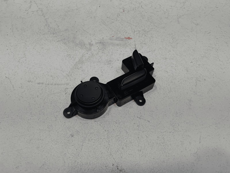2016-2020 TESLA MODEL S FRONT LEFT DRIVER SEAT ADJUSTMENT CONTROL SWITCH OEM