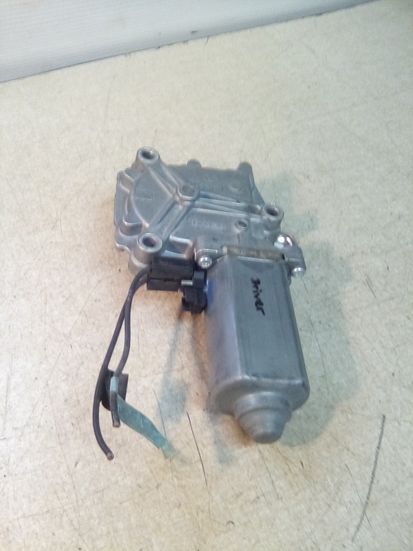 Volvo Brose A14 140 111 Driver Side Window Regulator