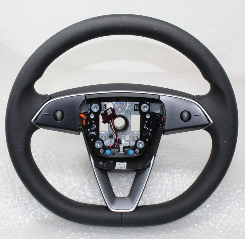AS-IS OEM 2024-2025Tesla Model 3 Highland Steering Wheel 1735339-00-FGENUINE