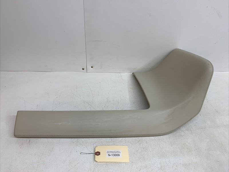 ⚡️16-20 Tesla Model XS Front RH Passenger Leather Glove Box Trim Cream 13009 M5