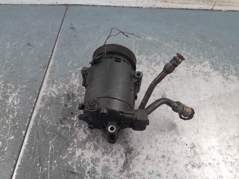 2012 Ferrari FF F140 EB V12 6.3L A/C Compressor - Burned - ** #8196 Z4