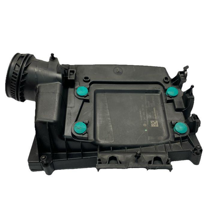 Mercedes CLA250 air cleaner 20 22 filter housing upper part only OEM 2600902900