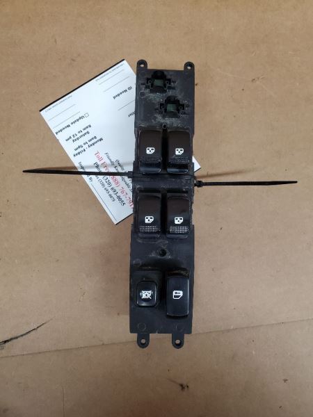 Driver Front Door Switch Driver's Lock And Window LX Fits 06-08 SEDONA 271830