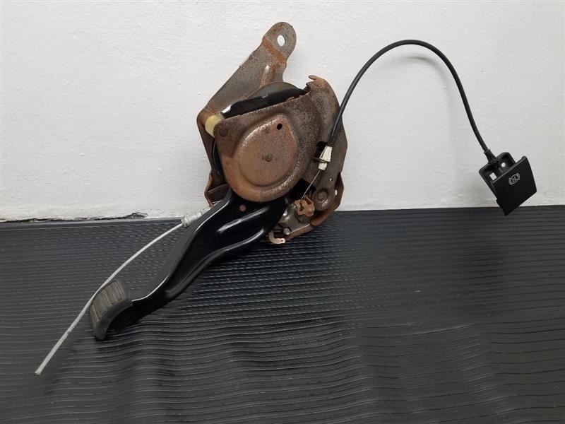 07-09 GMC Yukon Parking Brake Pedal Assembly OEM 20970875