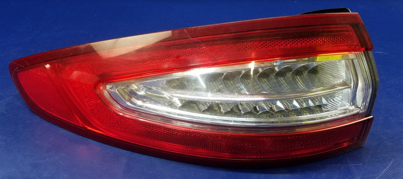 13-16 FORD FUSION LEFT DRIVER SIDE TAIL LIGHT LAMP QUARTER PANEL MOUNTED # 71522