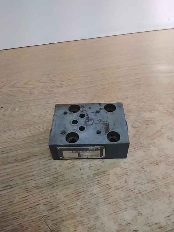 Bosch 1 815 500 278 Block Valve