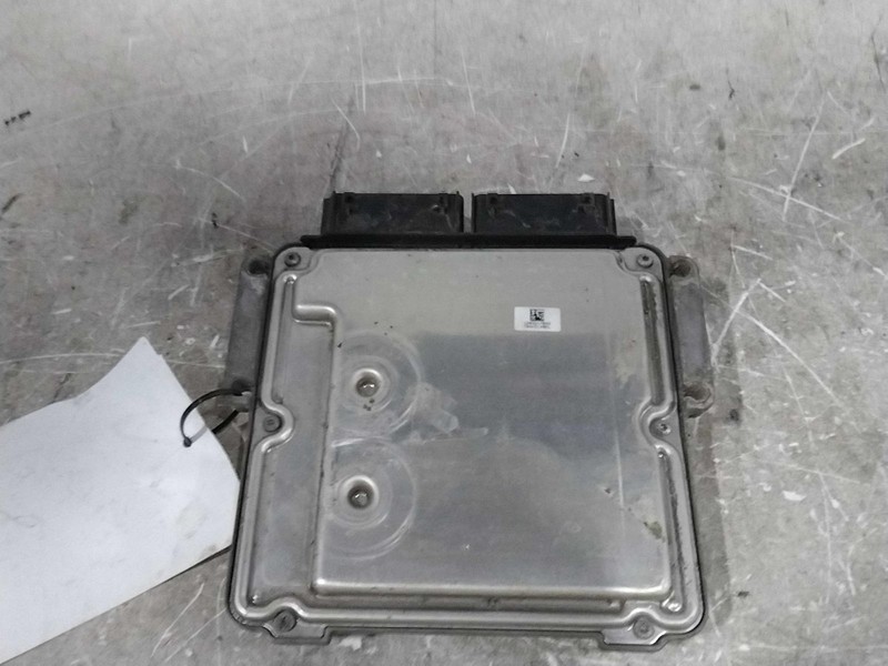 Used Engine Control Module (ECM) fits: 2014 Ford Fusion Electronic Control Modul