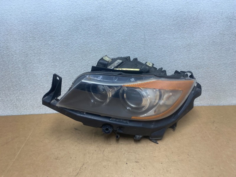 2006 to 2008 BMW 3 Series Left Driver LH AFS Xenon HID OEM Headlight X5352 DW