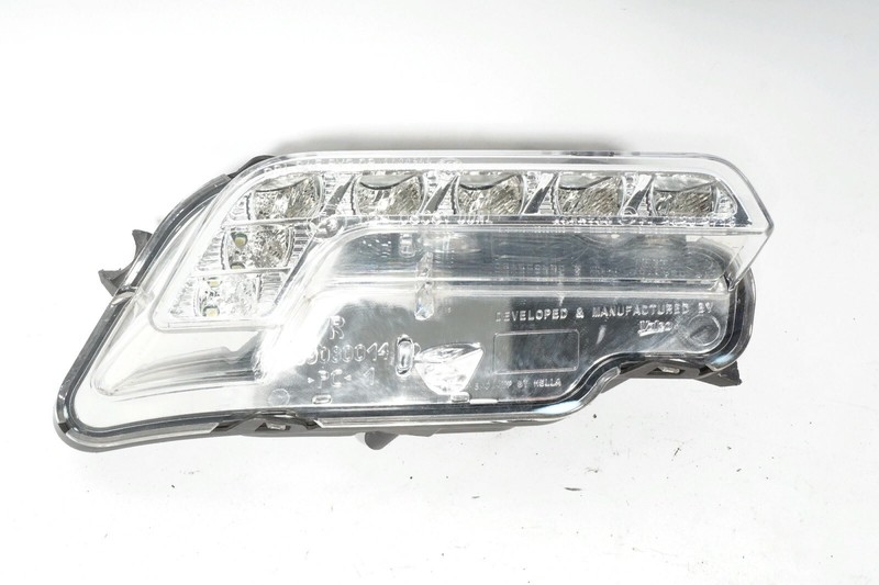 10 11 12 13 MERCEDES W212 E350 E550 RIGHT DAYTIME RUNNING LIGHT OEM *PARTS ONLY*