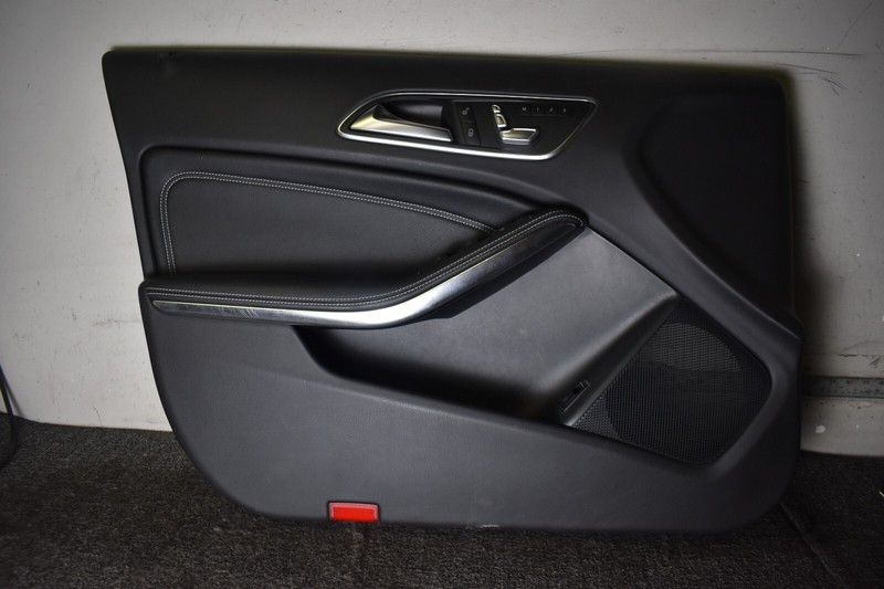 2017 MERCEDES BENZ GLA250 FRONT LEFT INTERIOR DOOR FACTORY OEM