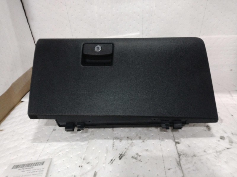 2015 Subaru Impreza Glove Box Blue OEM Used 135K Miles NJ25-22100-555762