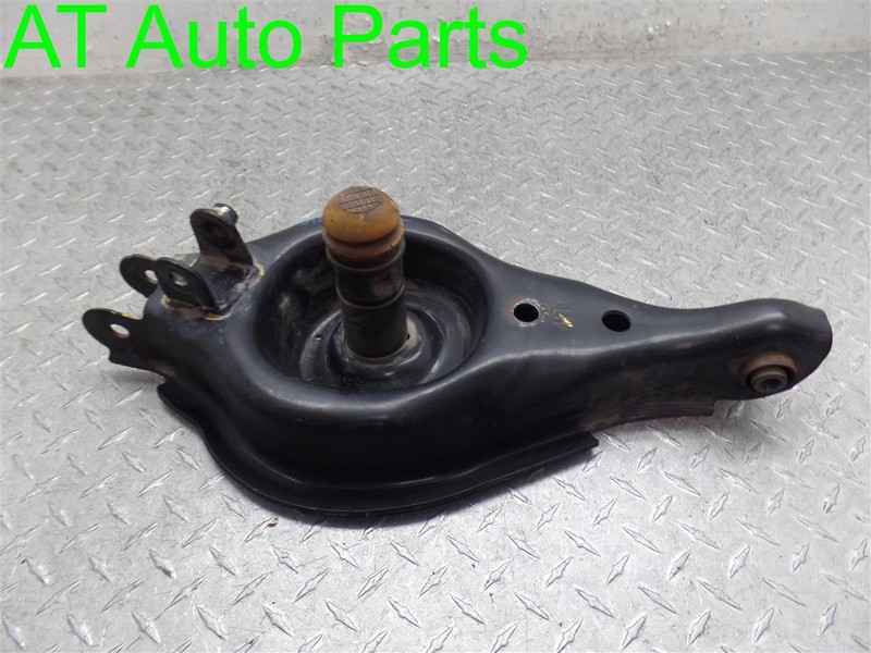 05 06 3.4L EQUINOX TORRENT DRIVER REAR LOWER CONTROL ARM 15228793