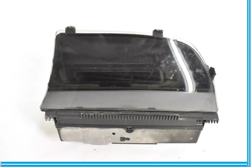 07-10 Mercedes W221 S550 CL550 Navigation Information Display Screen Monitor OEM