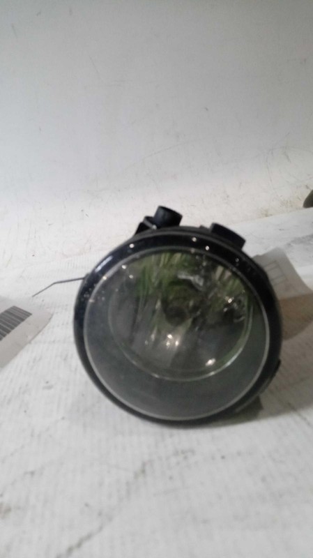 Used Driving Light fits: 2010 Nissan Murano Fog-Driving bumper mounted RH and LH