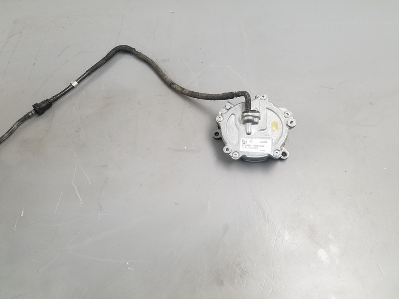 2020 Mercedes AMG C 63 Vacuum Pump #2454 M1