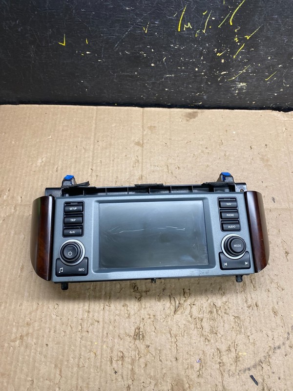 2005 to 2009 Land Rover Range Rover Screen Navigation Radio Display y8003 DG